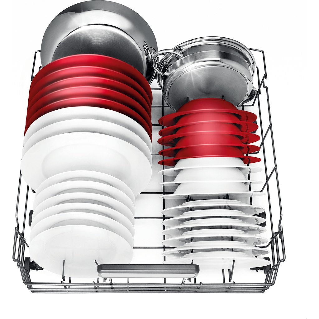 Whirlpool Dishwasher: in White - ADP 720 WH