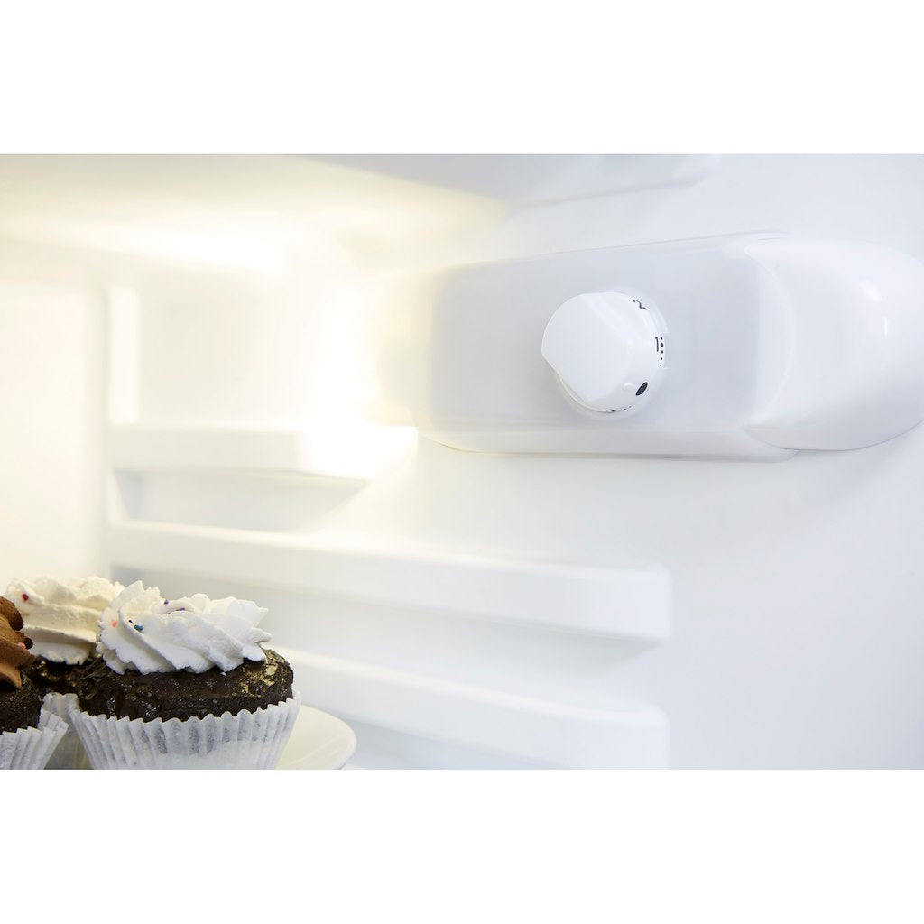 Integrated fridge