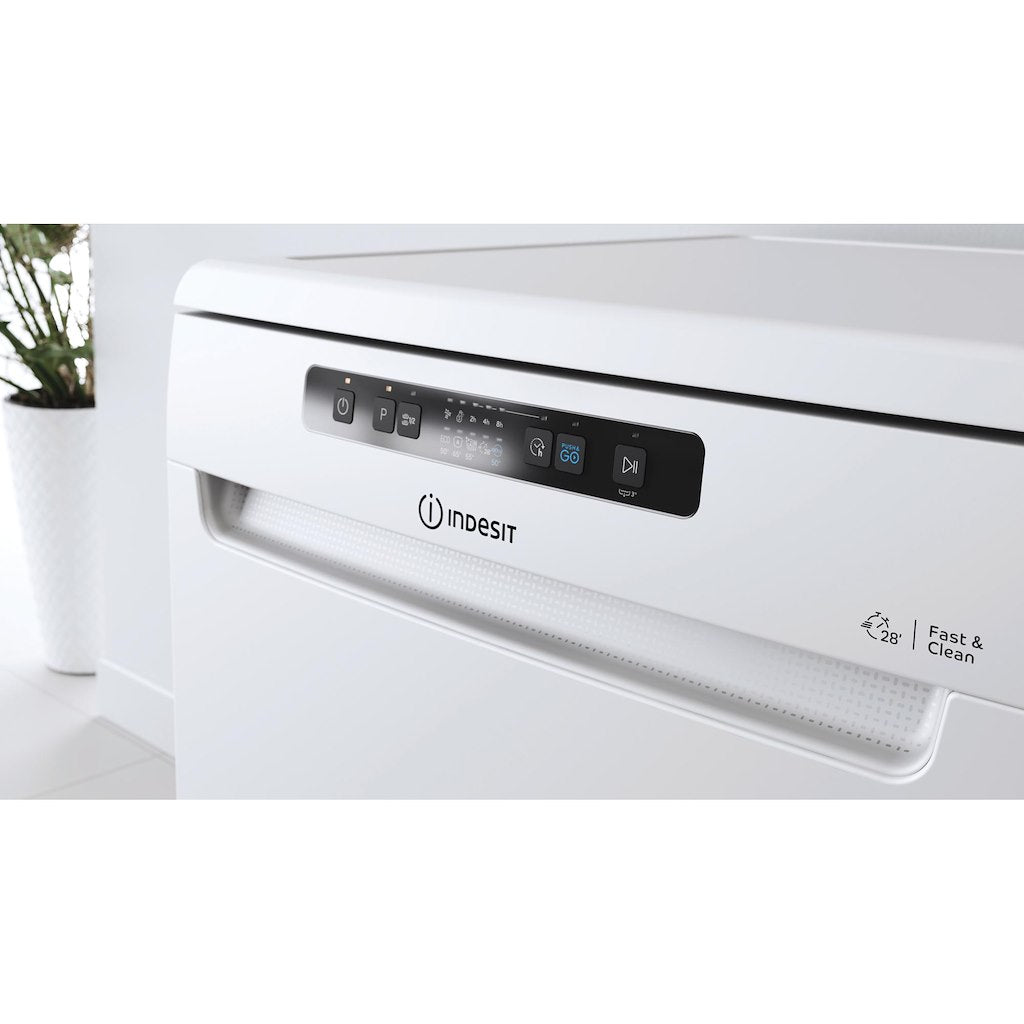 Dishwasher: full size, white colour - DFC 2C24 UK