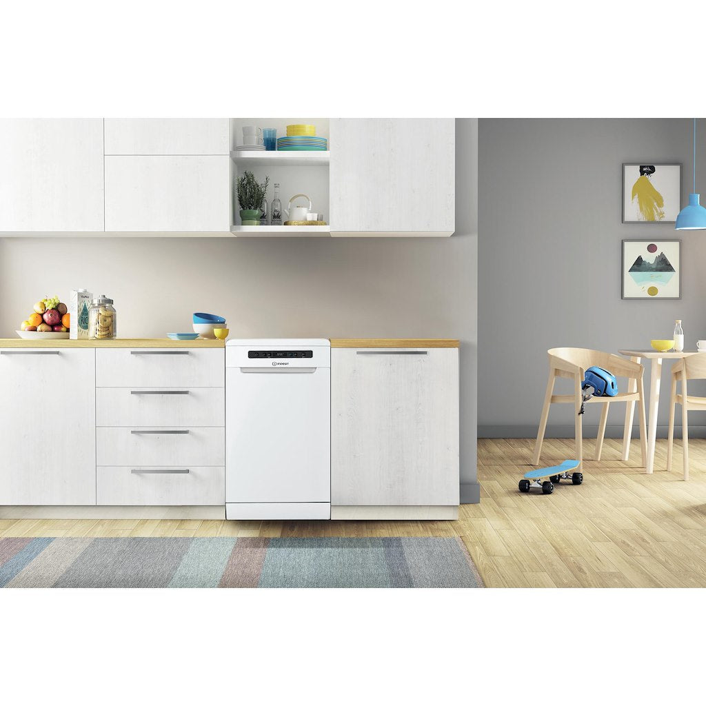 Dishwasher: slim, white colour - DSFO 3T224 Z UK N