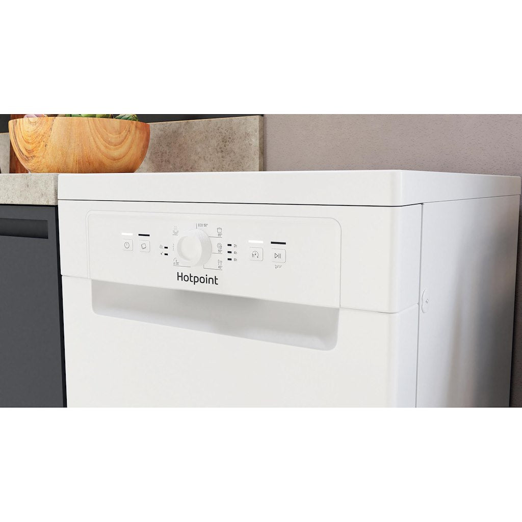 Hotpoint Slimline Free Standing Dishwasher - White - 9 Place Settings - F Rated - HF9E 1B19 UK