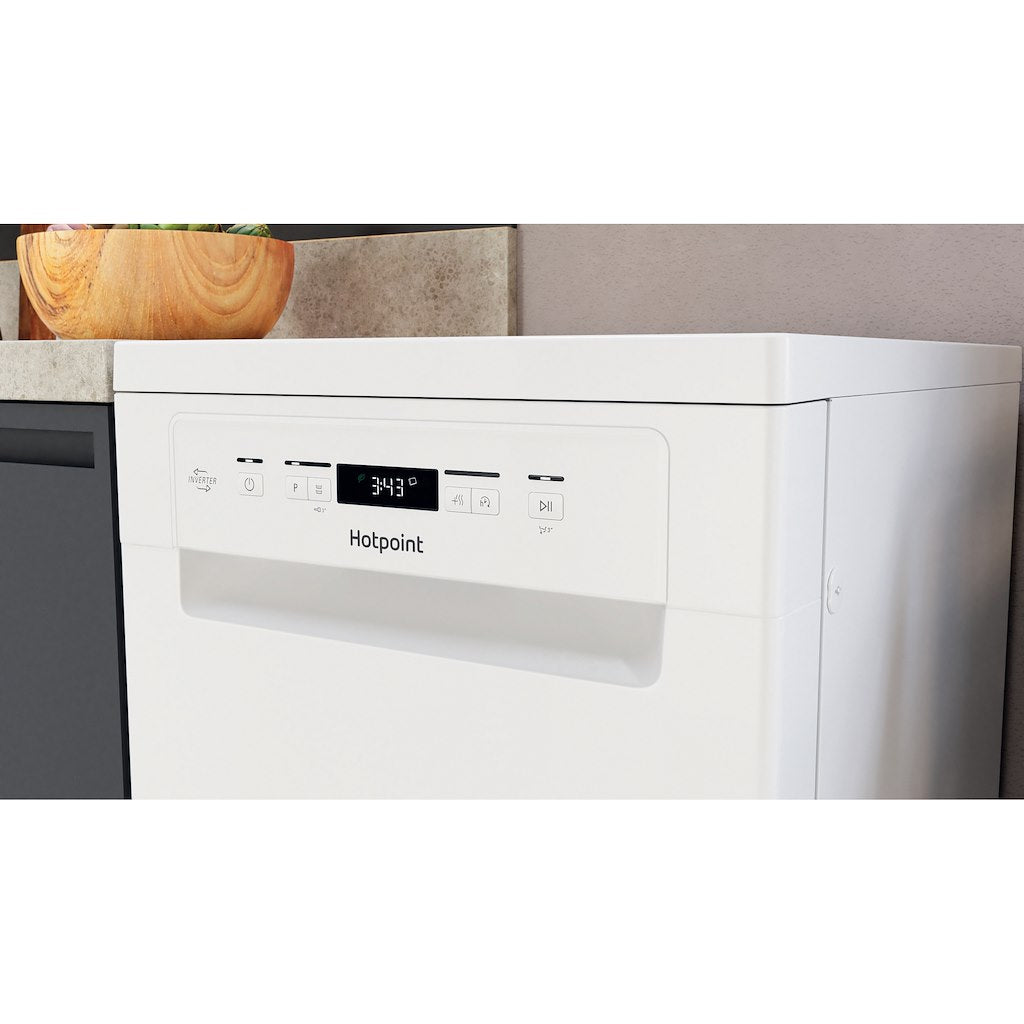 Hotpoint HSFCIH 4798 FS UK Integrated Dishwasher