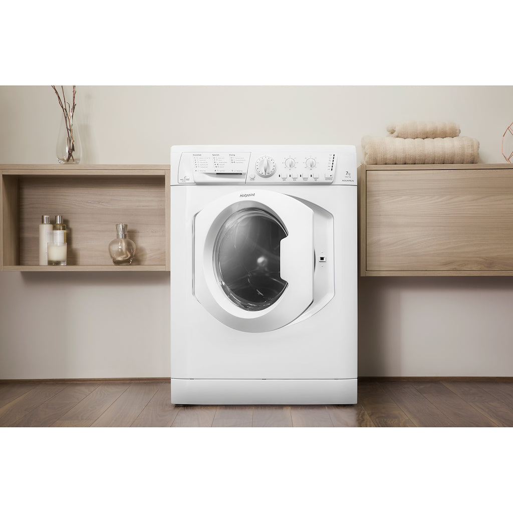 Hotpoint freestanding washer dryer: 7kg