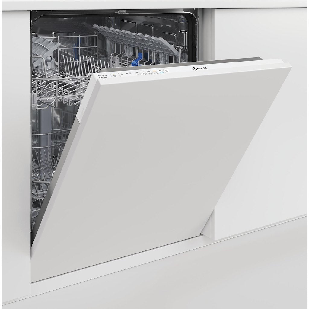 Indesit Push&Go D2I HL326 UK Full Size Integrated Dishwasher