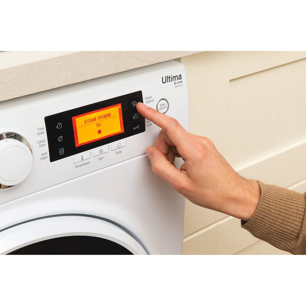 Hotpoint freestanding front loading washing machine: 10kg