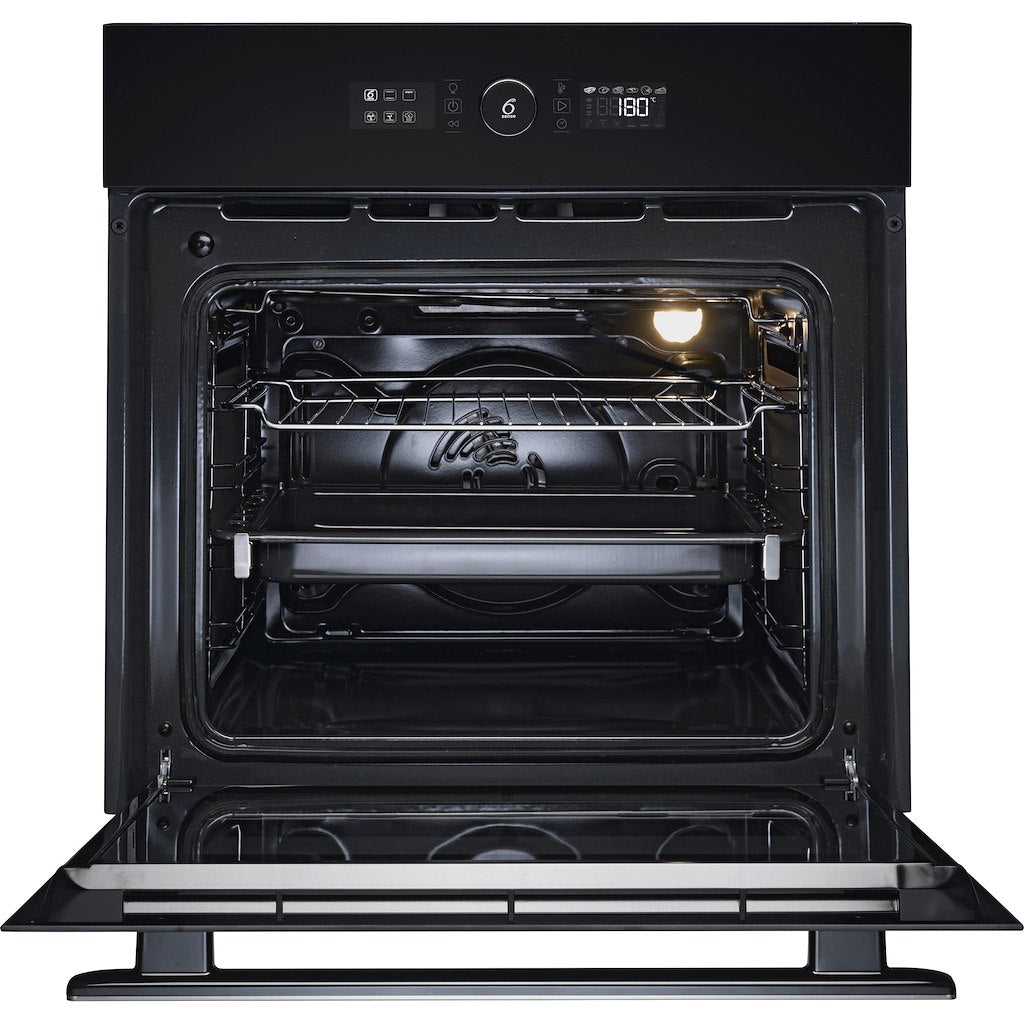 Whirlpool built in electric oven: in Black - AKZ 6230 NB