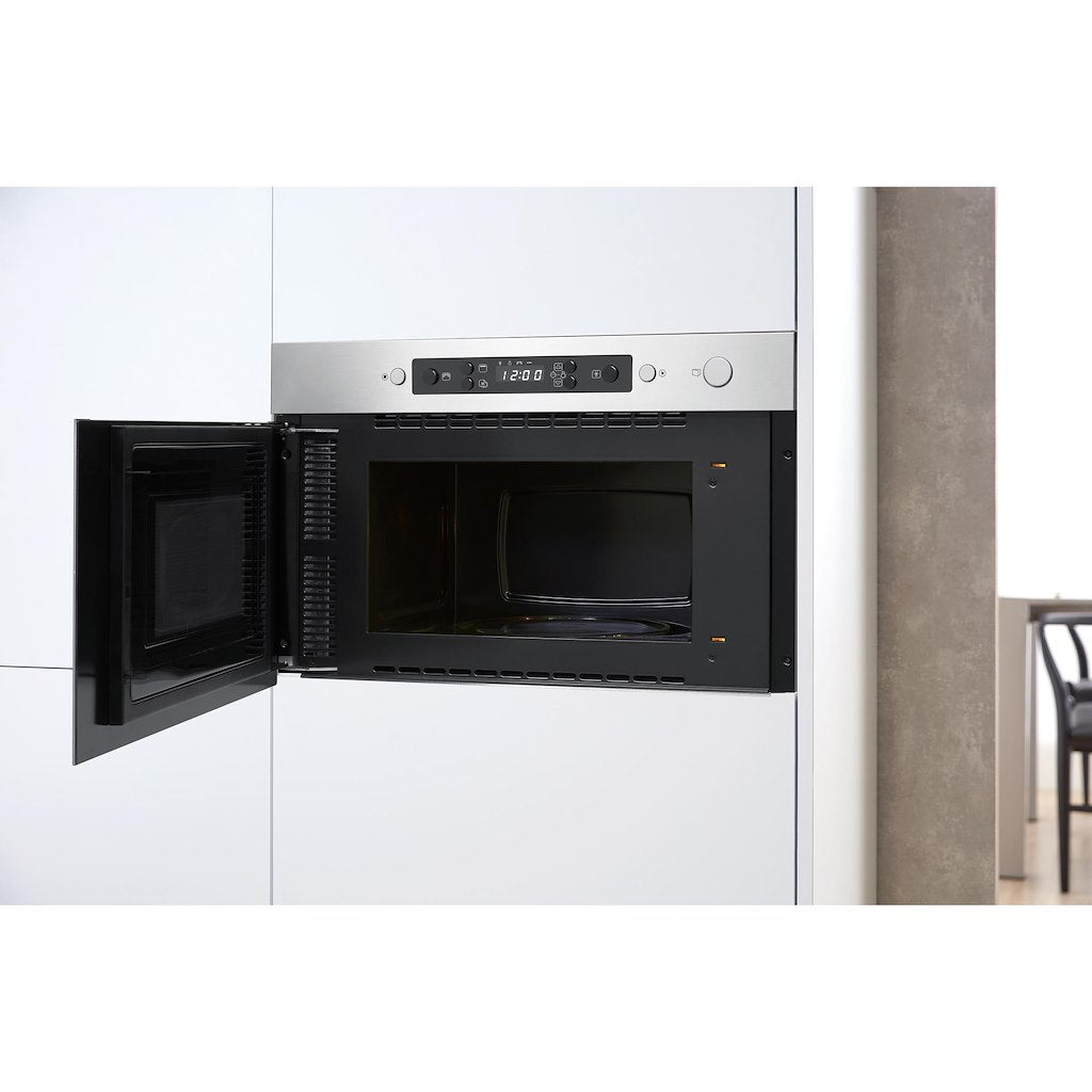 Whirlpool built in microwave oven: in Stainless Steel  - AMW 498/IX