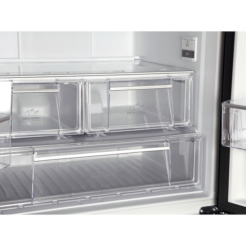 Hotpoint freestanding fridge freezer: frost free