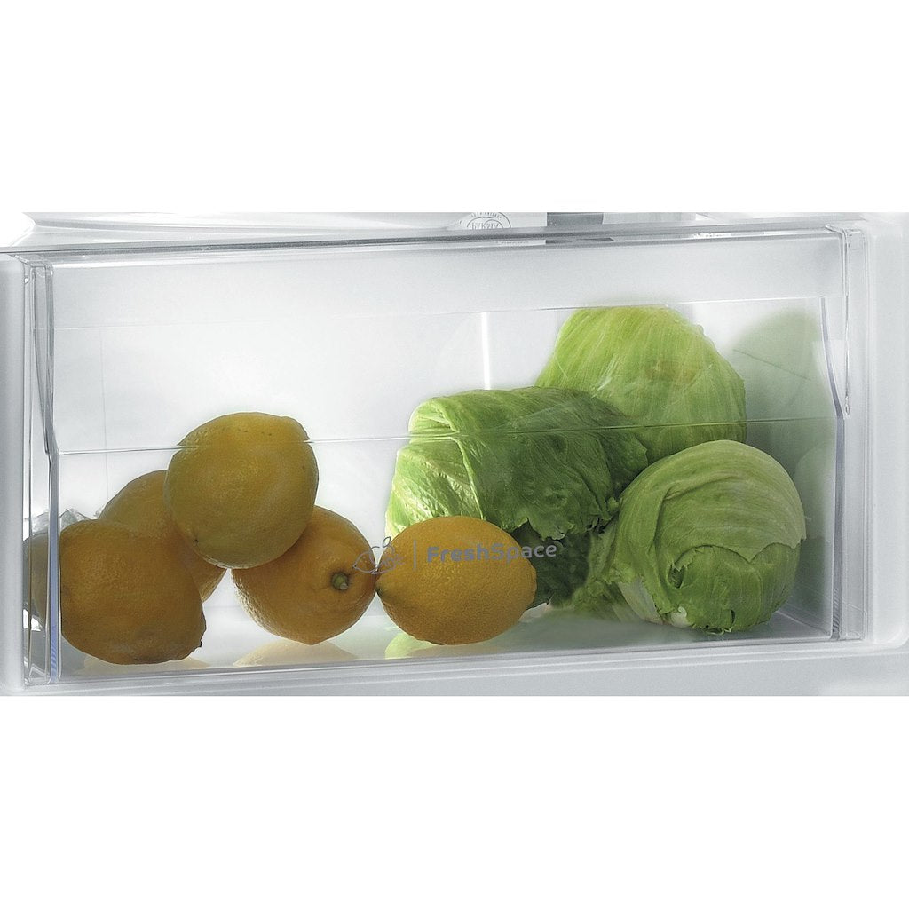 Integrated fridge - INS 9011