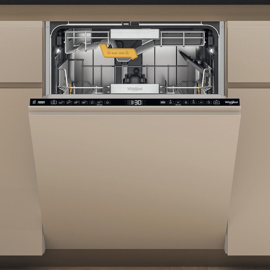 Whirlpool Integrated Dishwasher: in Black - W8IA15M3TU UK