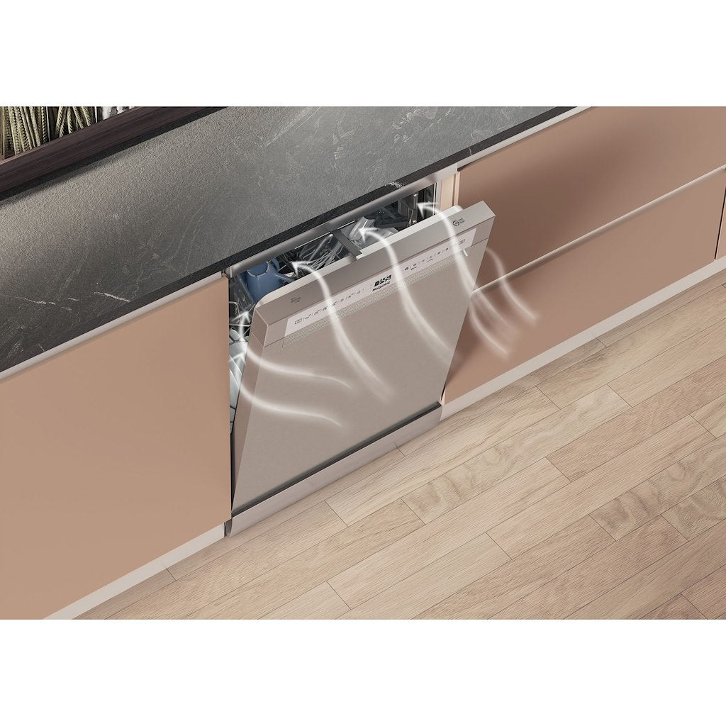 Hotpoint H7F HS51 X UK Maxi Space Freestanding 15 Place Settings Dishwasher