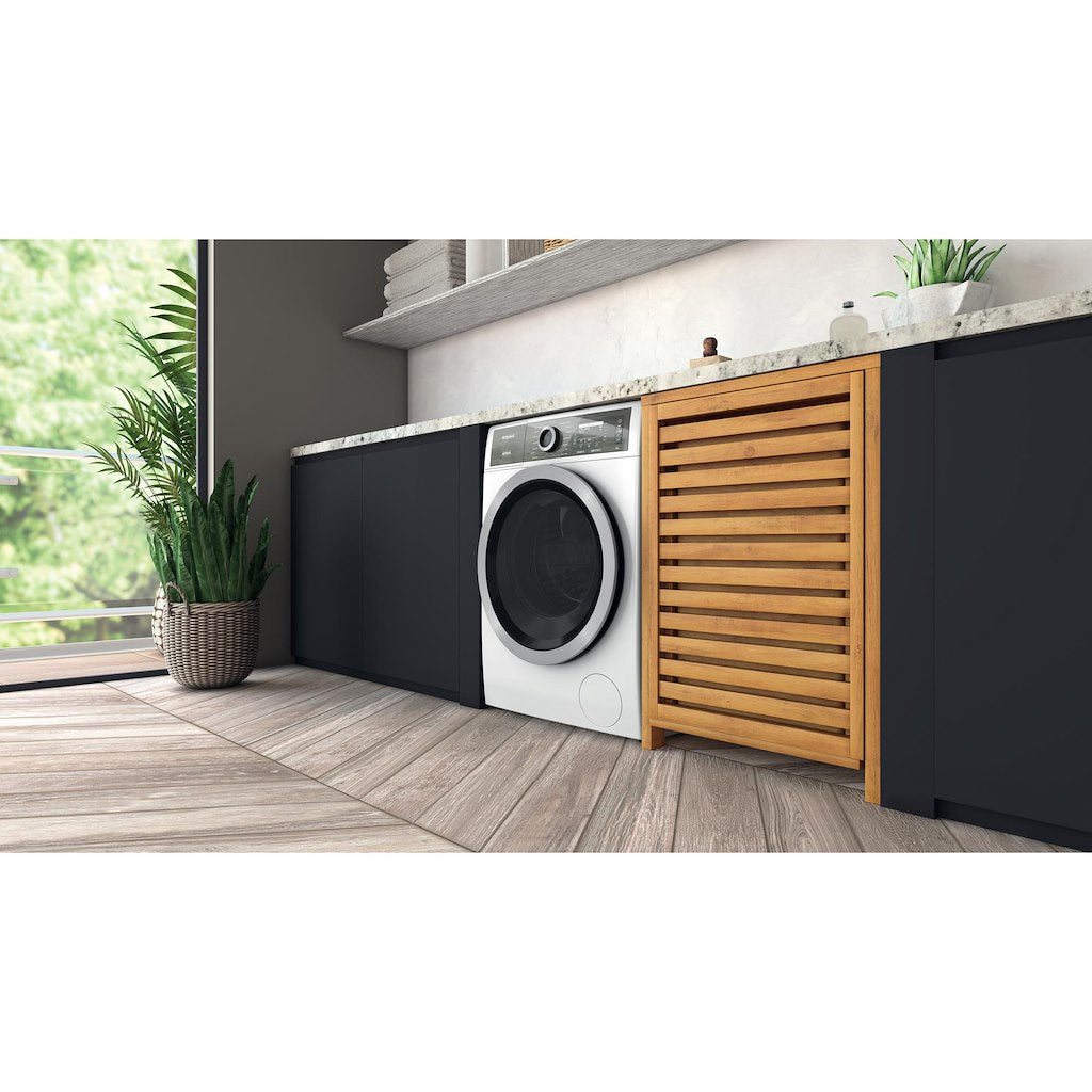 Hotpoint H8 W946WB UK Washing Machine - White