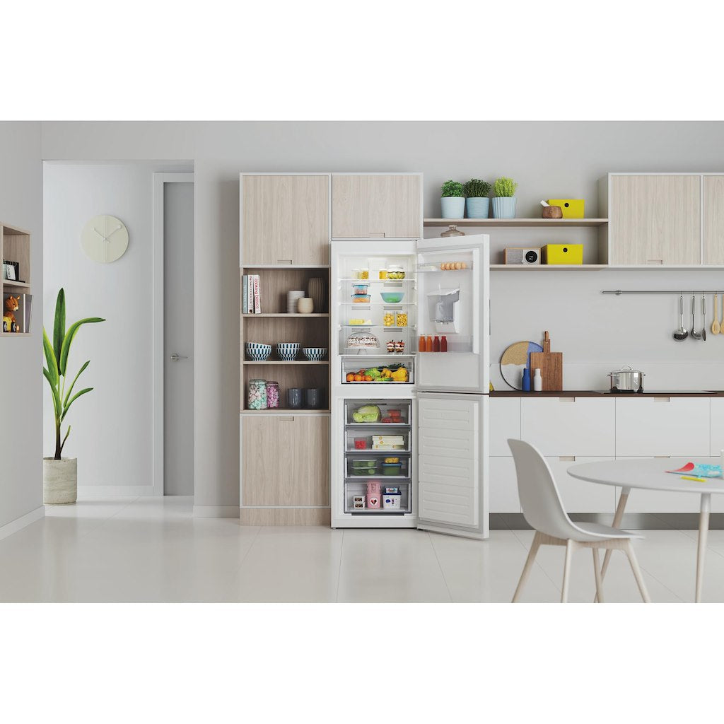 Freestanding fridge freezer: frost free - IBTNF 60182 W AQUA UK