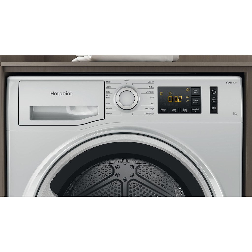 Hotpoint NT M11 92SSK UK Freestanding 9kg Heat Pump Tumble Dryer - Silver
