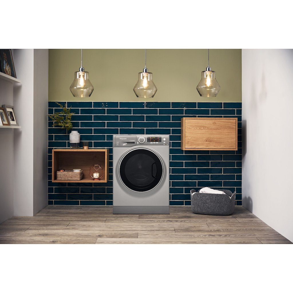 Hotpoint freestanding washer dryer: 9kg