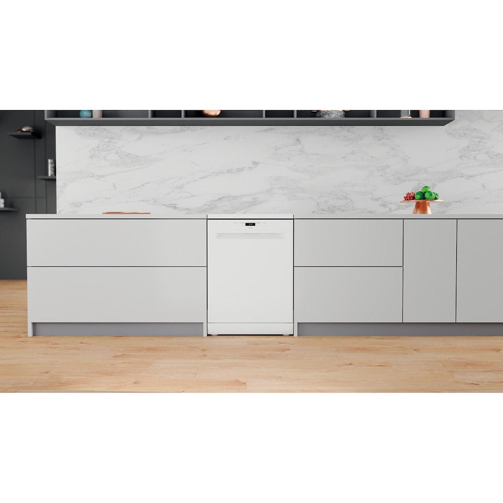 Whirlpool Dishwasher: in White - WFC 3B19 UK N